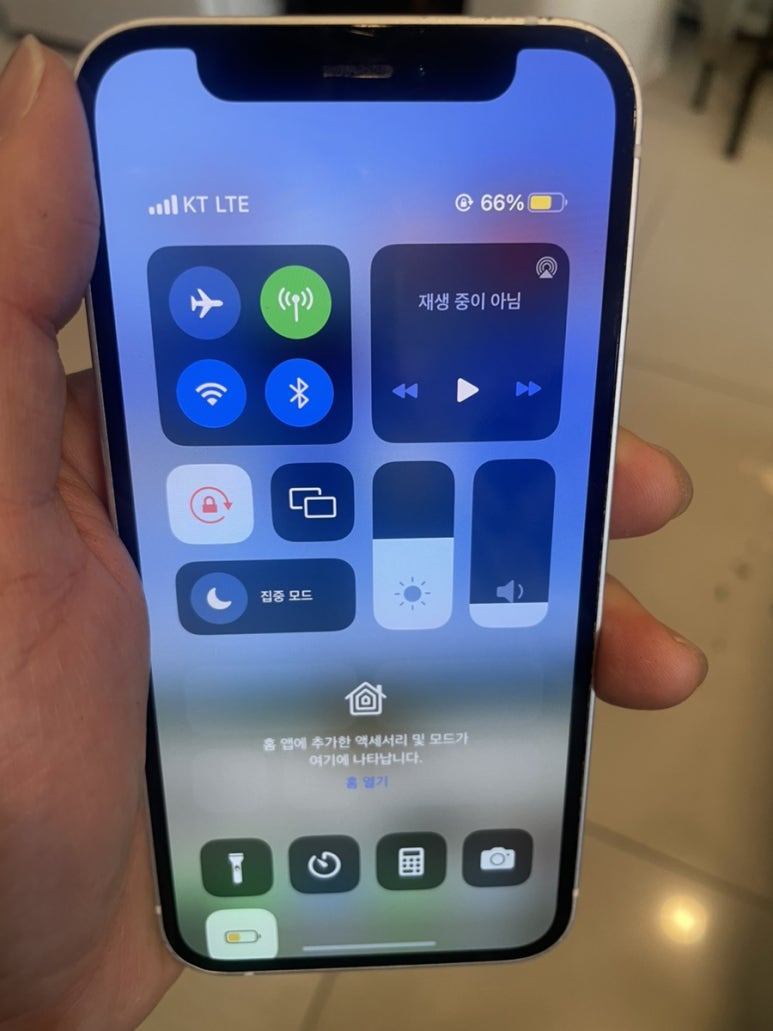아이폰 뒷면 깨짐 당일수리 받을수 있는 곳 알려 드릴께요! 아이폰 뒷면 깨짐 당일수리 받을수 있는 곳 알려 드릴께요!