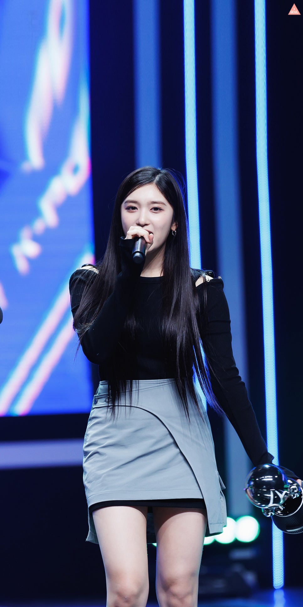 IM 2 by im-2-by